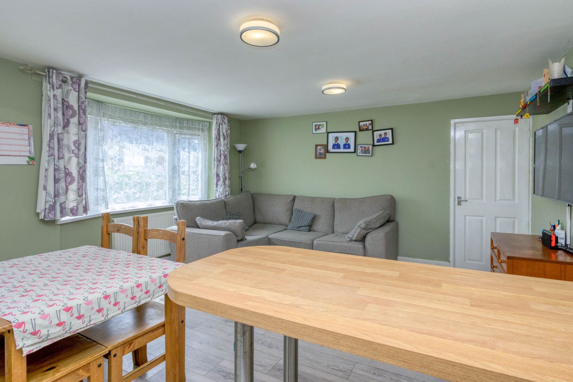 Additional Property Image 2 bedroom Maisonette for sale in Reading 13