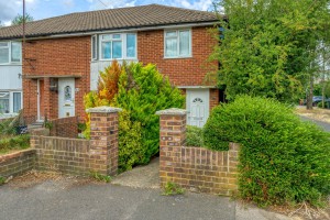 2 bedroom Maisonette for sale in Reading