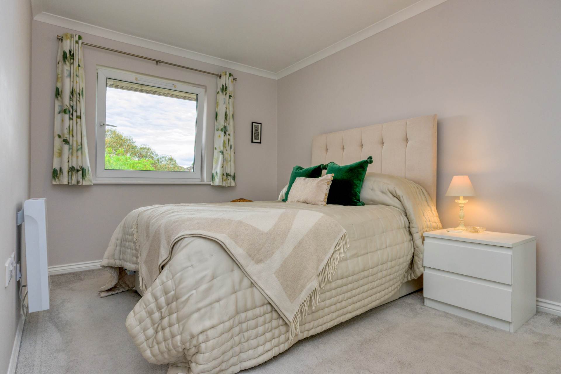 Additional Property Image 2 bedroom Apartment for sale in Reading 7