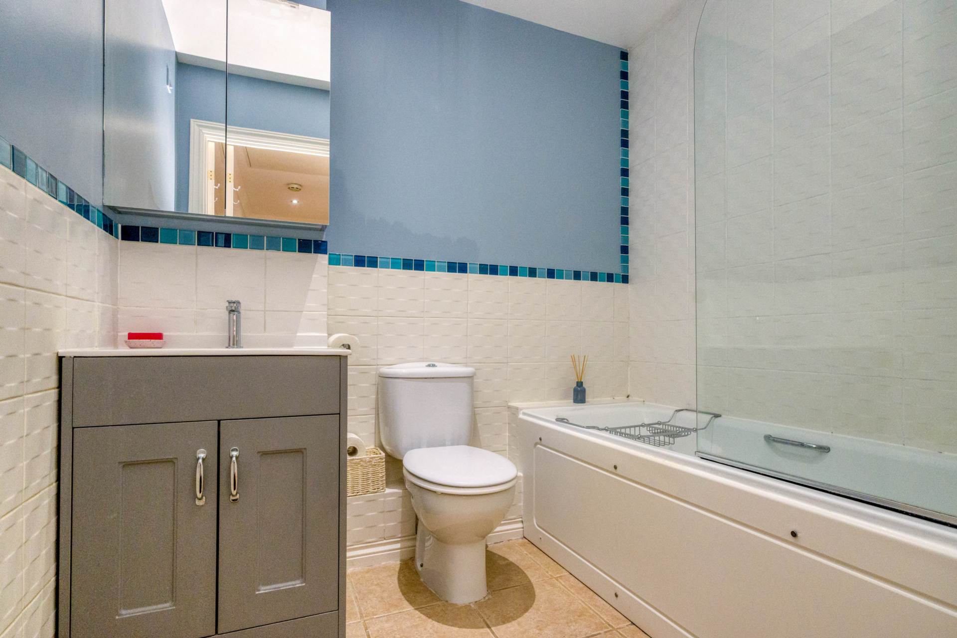 Additional Property Image 2 bedroom Apartment for sale in Reading 10