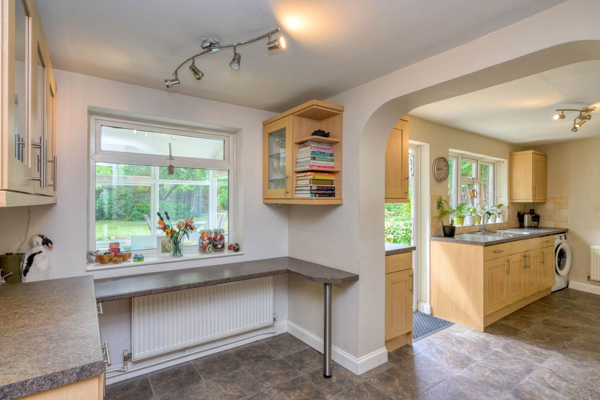 Additional Property Image 3 bedroom Semi Detached for sale in Reading 9