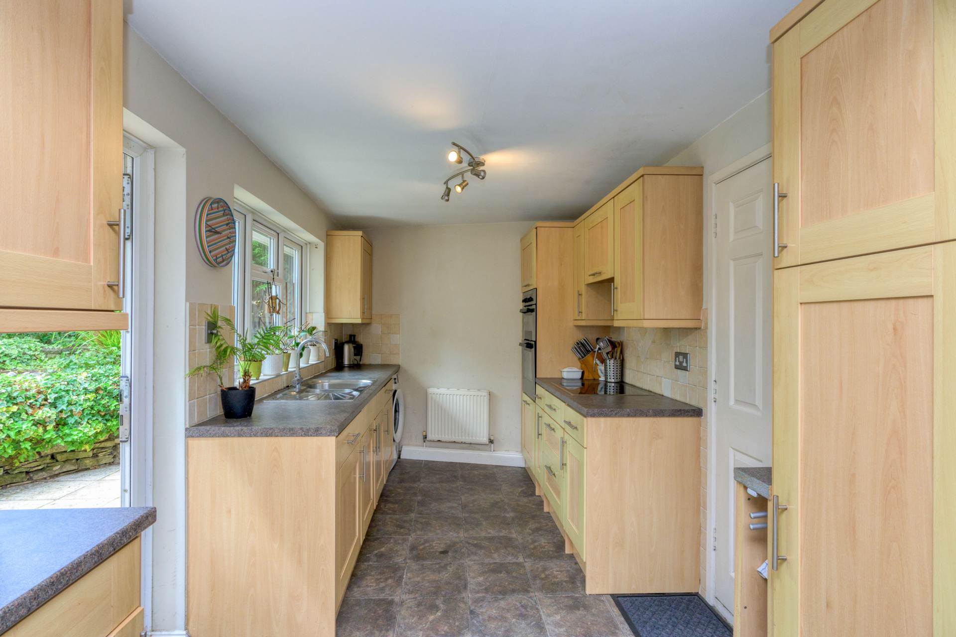 Additional Property Image 3 bedroom Semi Detached for sale in Reading 10