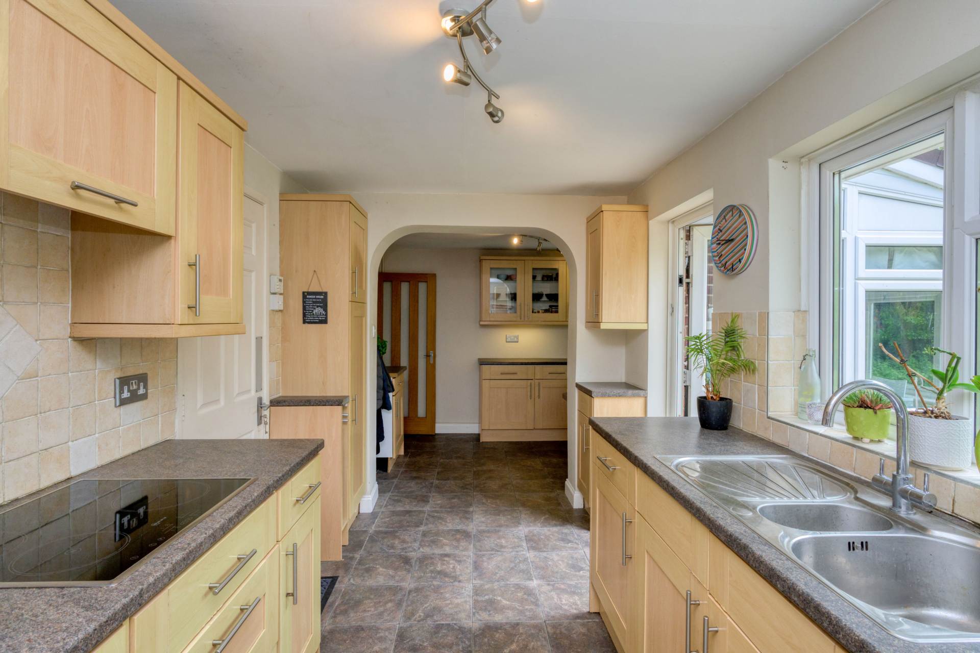 Additional Property Image 3 bedroom Semi Detached for sale in Reading 13