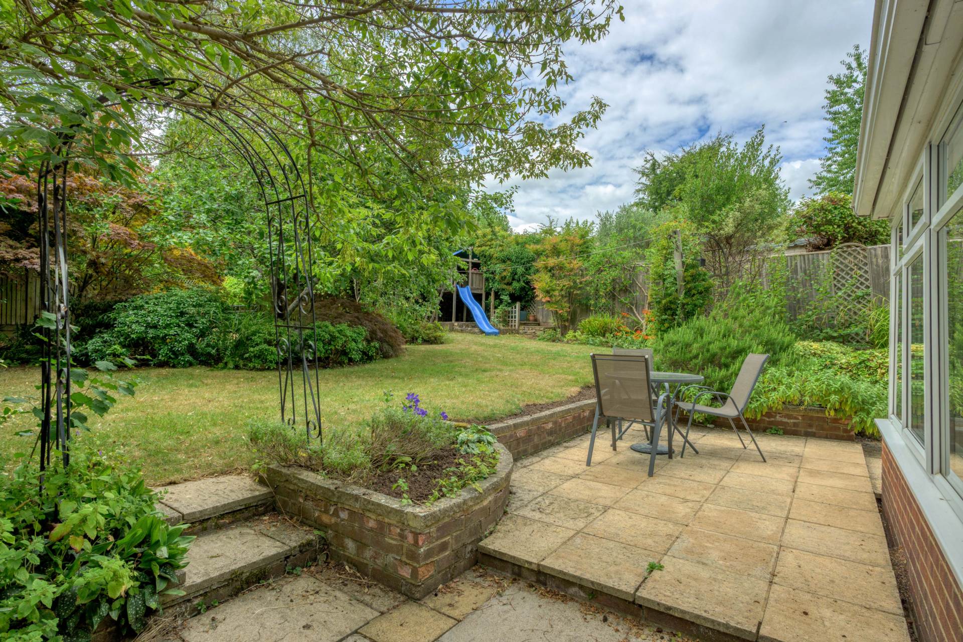 Additional Property Image 3 bedroom Semi Detached for sale in Reading 25