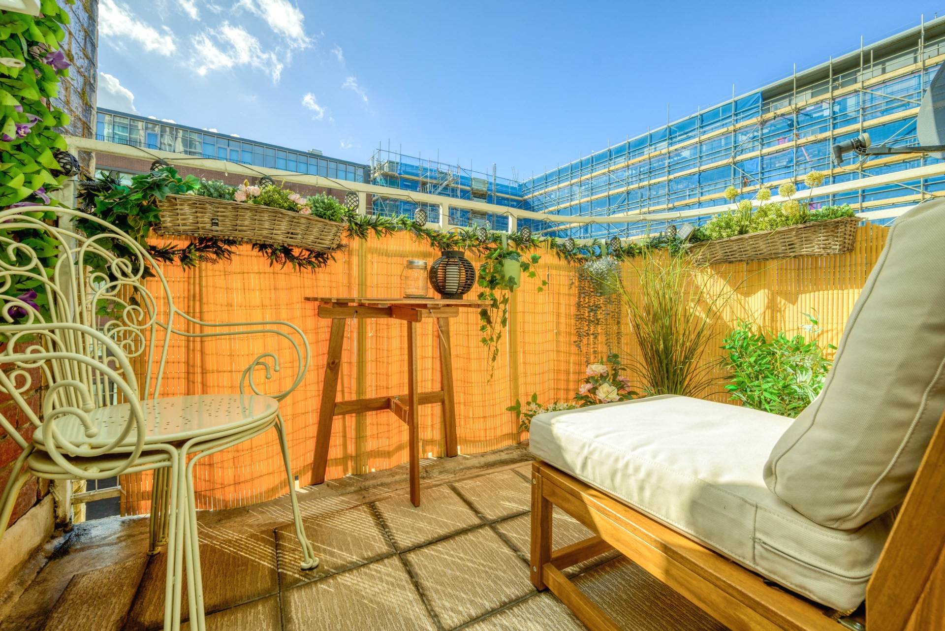 Additional Property Image 2 bedroom Apartment for sale in Reading 6
