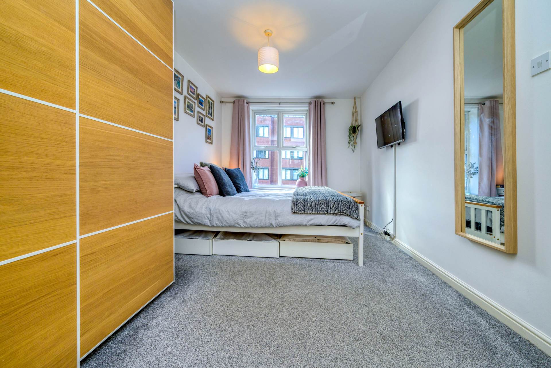 Additional Property Image 2 bedroom Apartment for sale in Reading 10