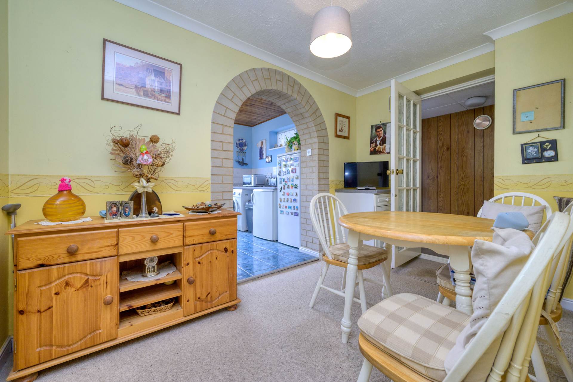Additional Property Image 3 bedroom Link Detached House for sale in Reading 7