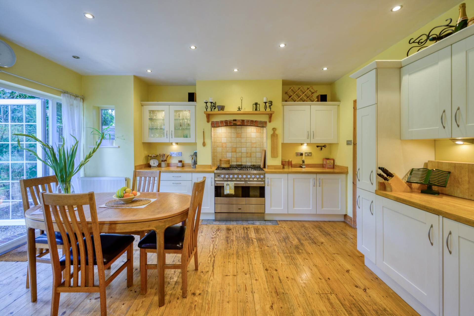 Additional Property Image 5 bedroom Semi Detached for sale in Reading 3