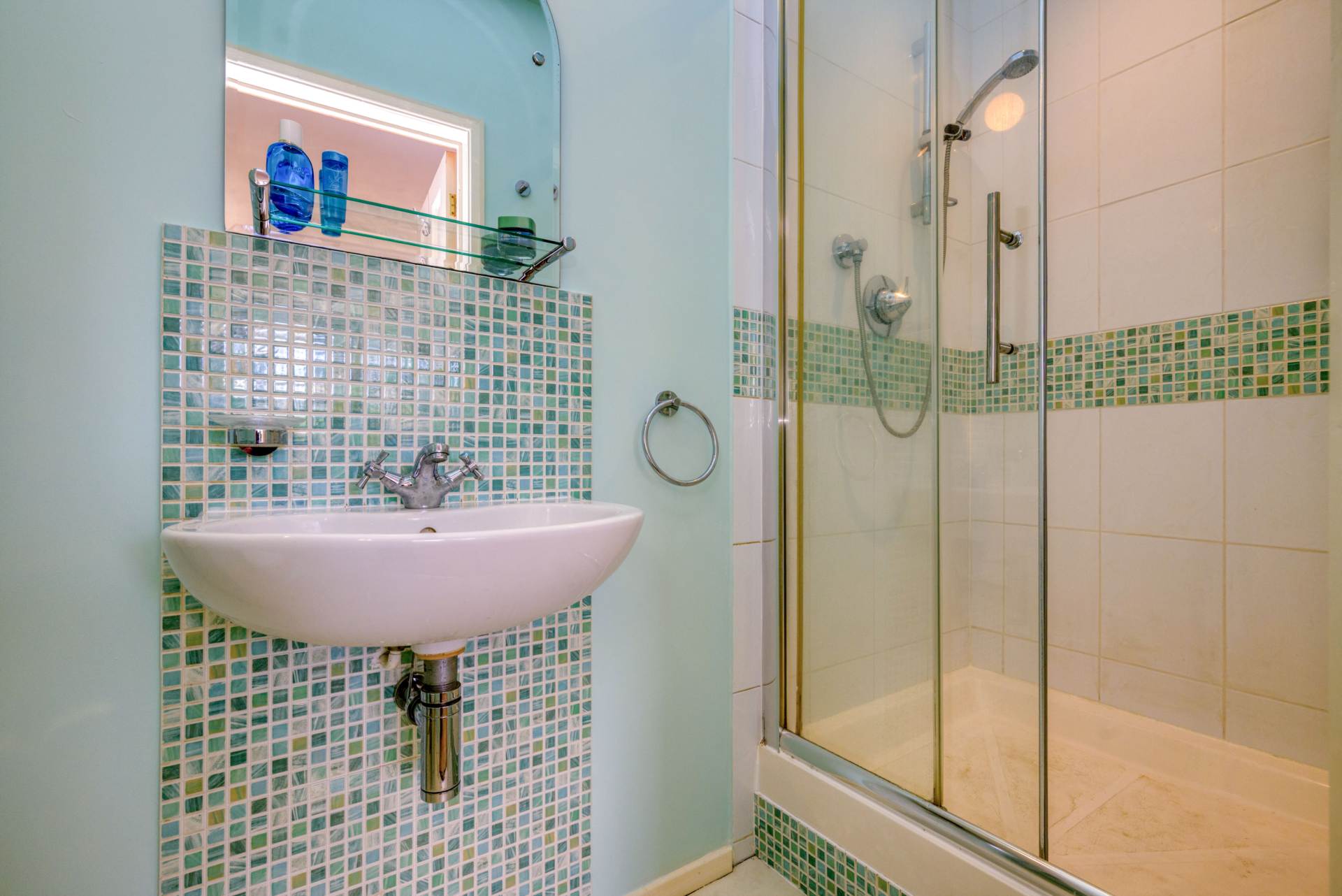 Additional Property Image 5 bedroom Semi Detached for sale in Reading 13