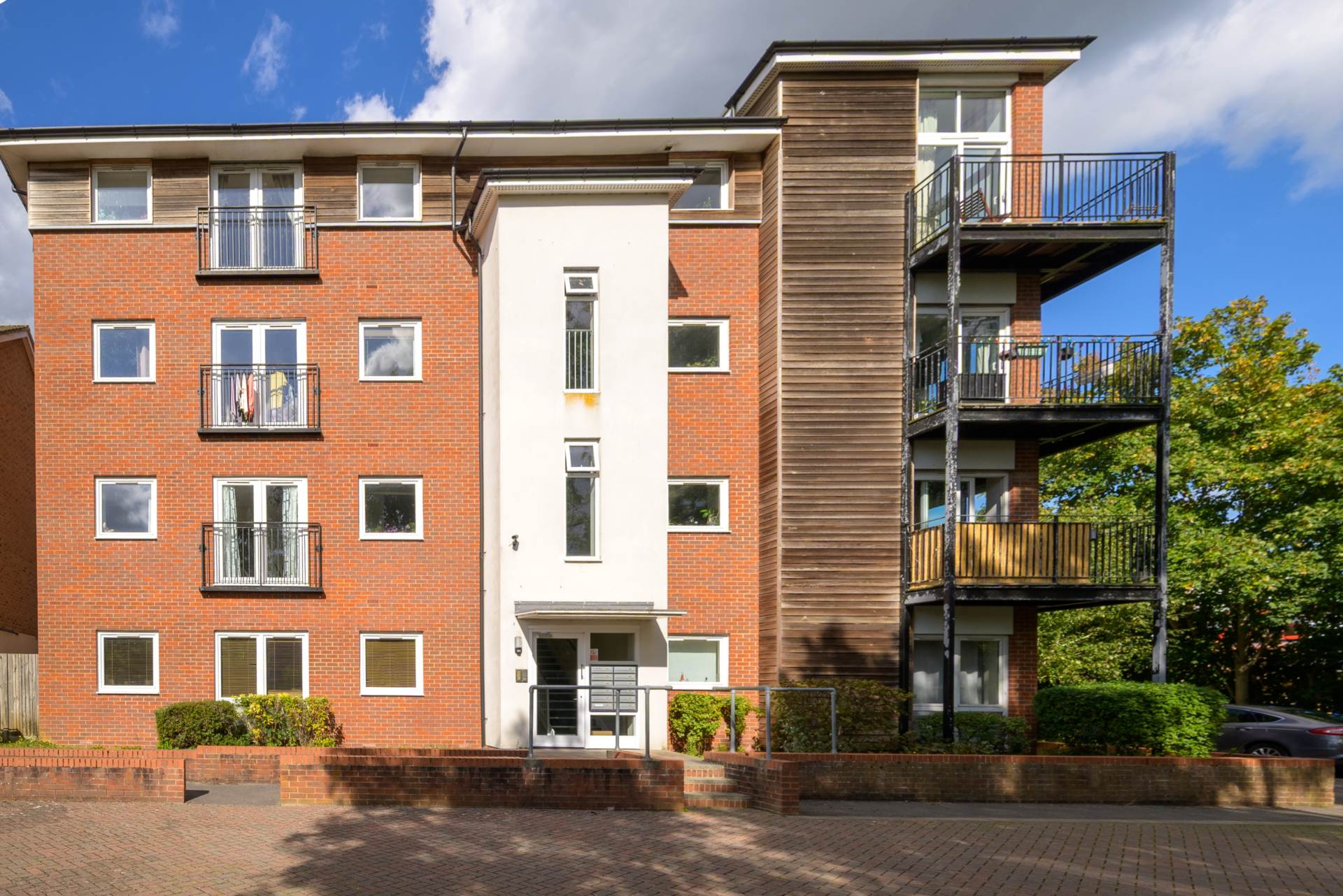 Additional Property Image 1 bedroom Apartment for sale in Reading 12