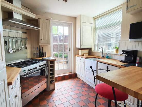 Additional Property Image 3 bedroom Town House for sale in Bicester 6