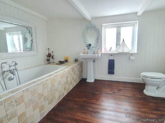 Additional Property Image 3 bedroom Town House for sale in Bicester 12