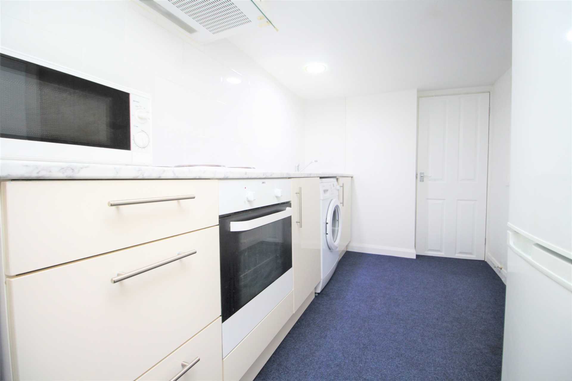 Additional Property Image 4 bedroom Semi Detached for sale in Brentwood 12