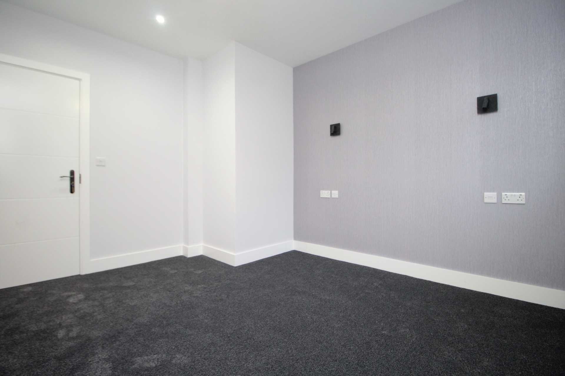 Additional Property Image 2 bedroom Apartment to rent in Brentwood 4