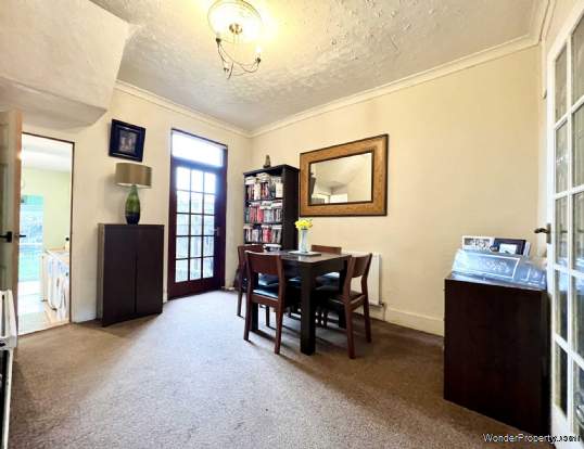 Additional Property Image 2 bedroom Terraced for sale in Brentwood 4