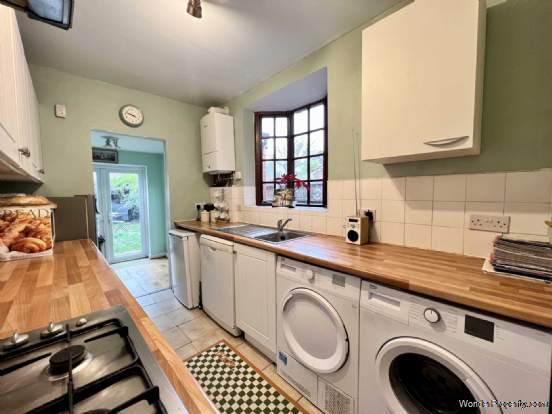 Additional Property Image 2 bedroom Terraced for sale in Brentwood 6