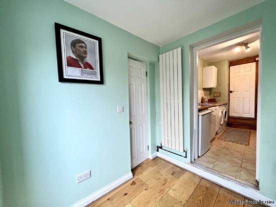 Additional Property Image 2 bedroom Terraced for sale in Brentwood 8
