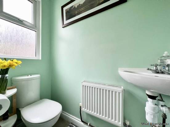Additional Property Image 2 bedroom Terraced for sale in Brentwood 9