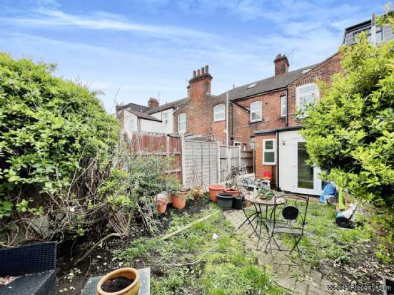 Additional Property Image 2 bedroom Terraced for sale in Brentwood 16