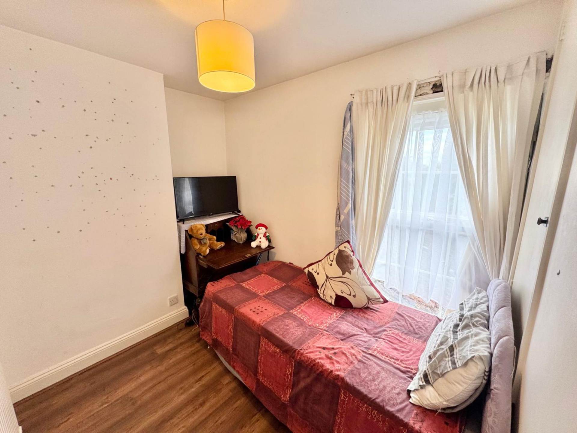 Additional Property Image 3 bedroom End of Terrace for sale in Brentwood 6