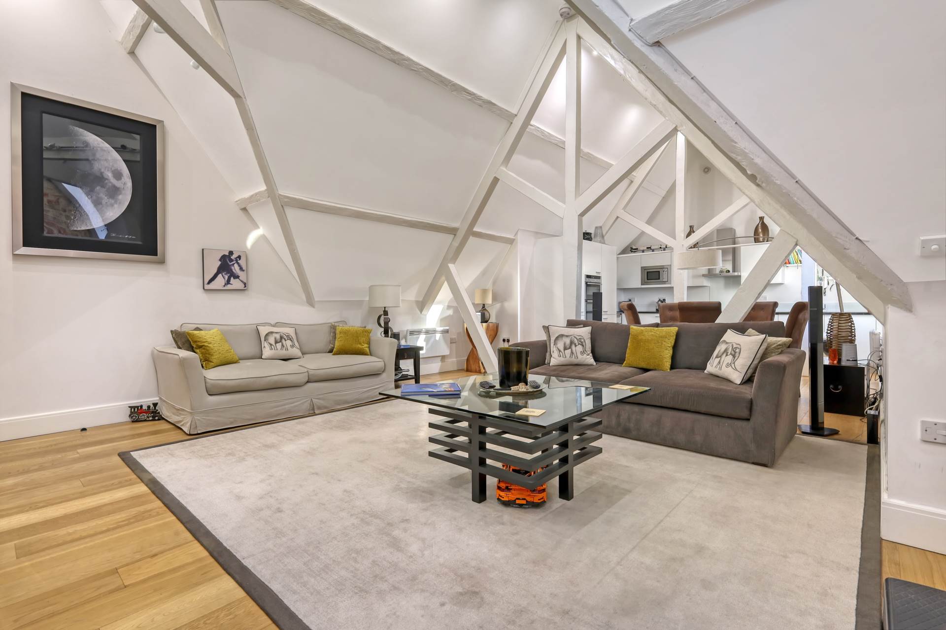 Additional Property Image 2 bedroom Flat for sale in Brentwood 3