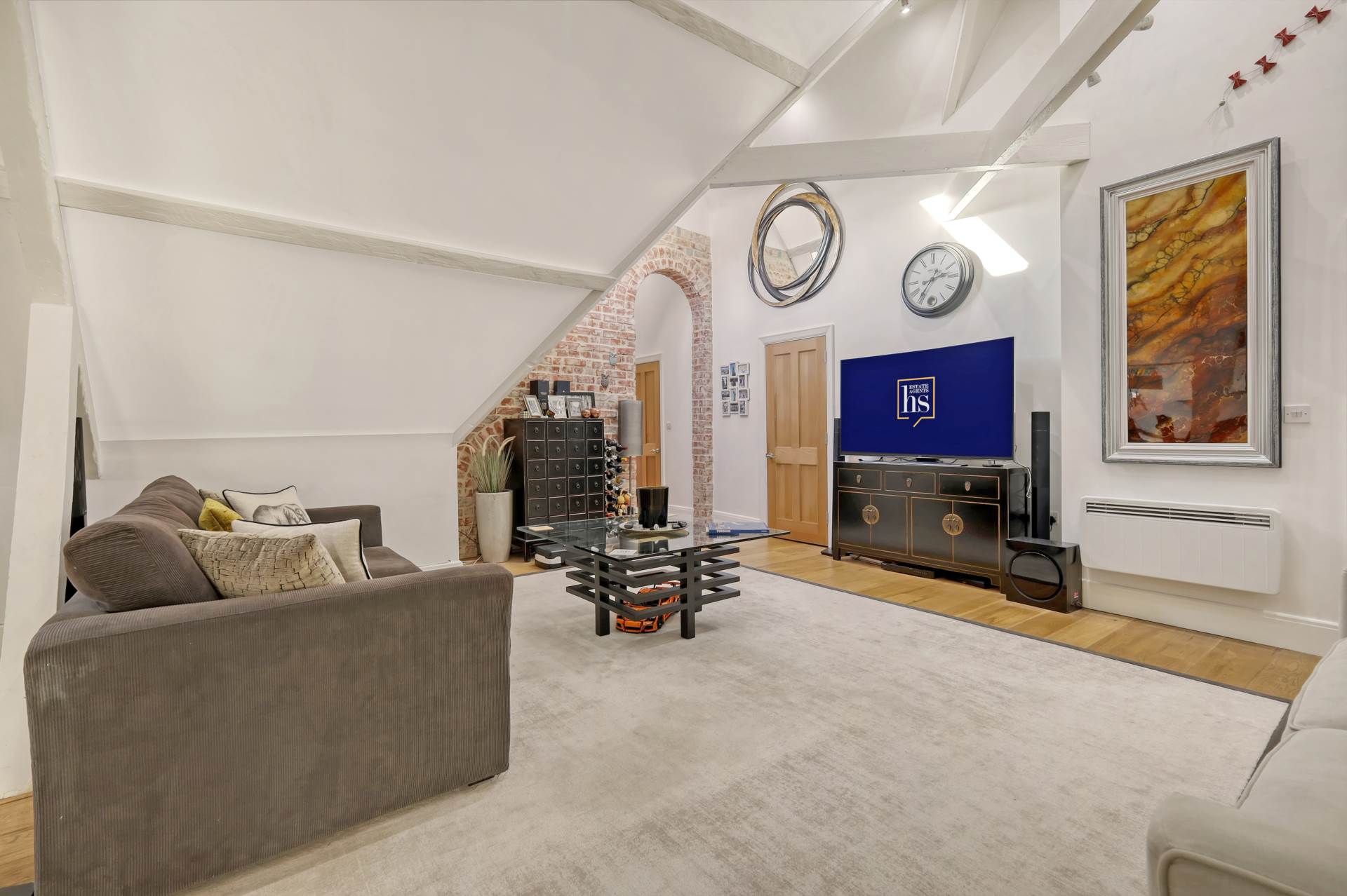 Additional Property Image 2 bedroom Flat for sale in Brentwood 8