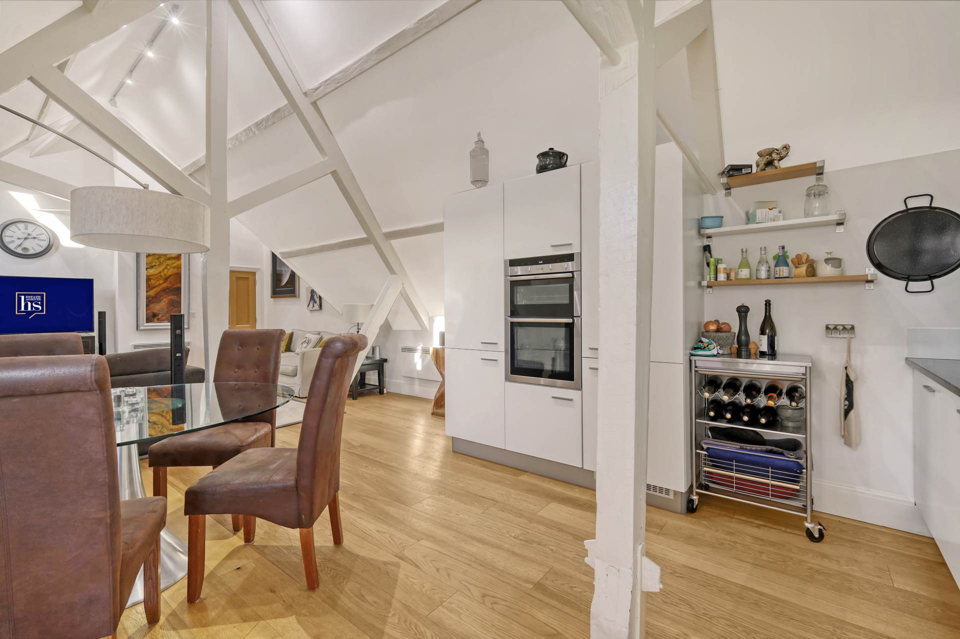 Additional Property Image 2 bedroom Flat for sale in Brentwood 10