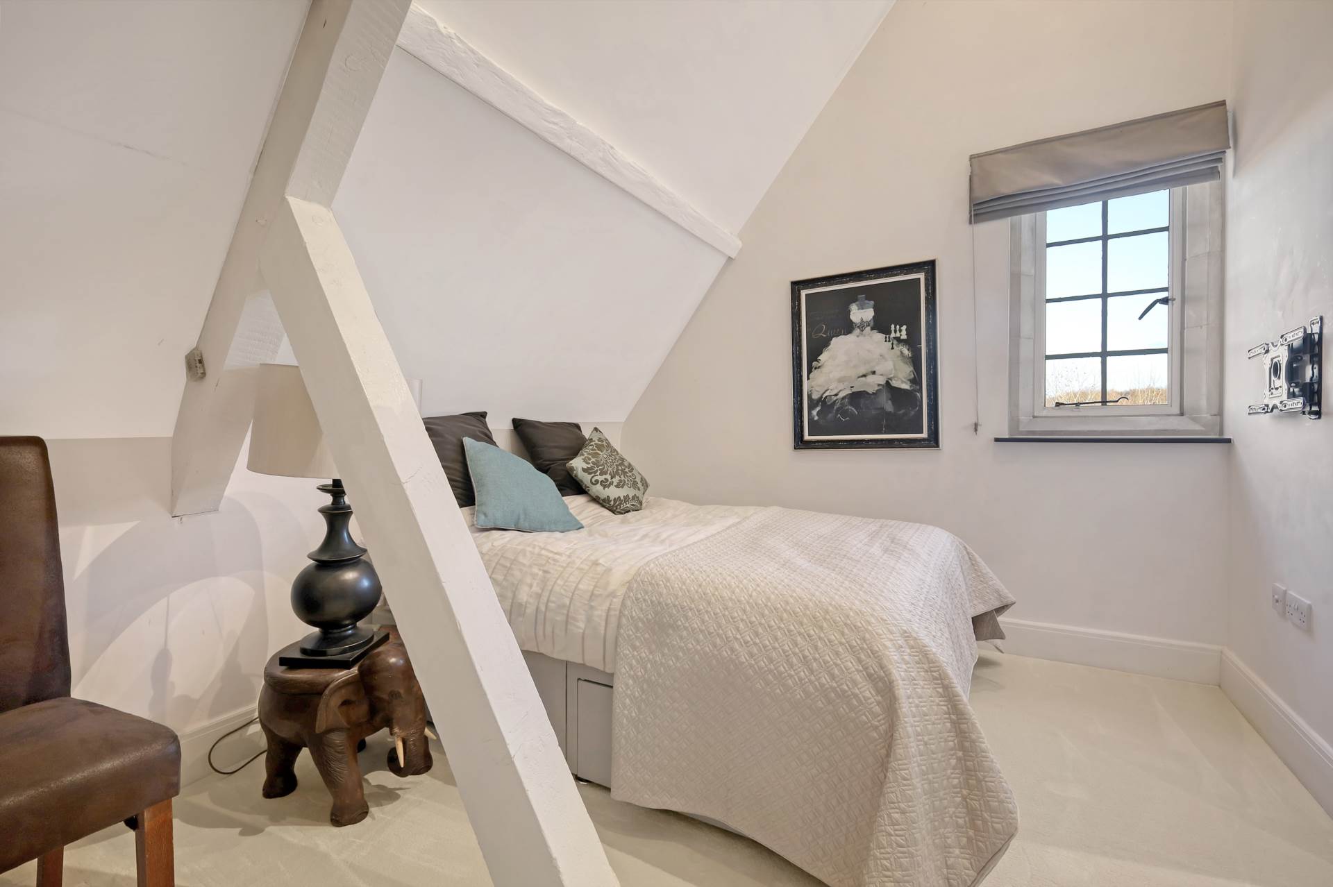 Additional Property Image 2 bedroom Flat for sale in Brentwood 14