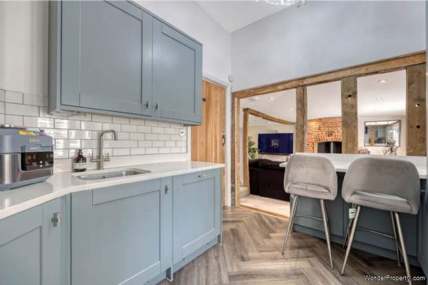 Additional Property Image 2 bedroom Semi Detached for sale in Brentwood 9