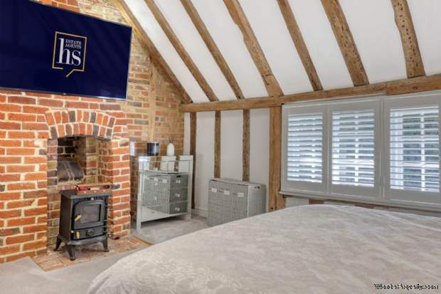 Additional Property Image 2 bedroom Semi Detached for sale in Brentwood 7