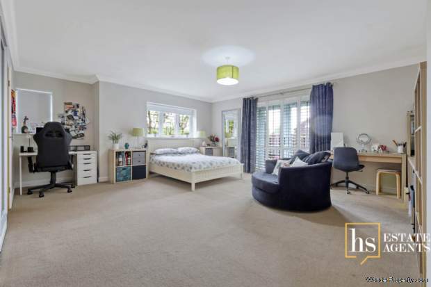 Additional Property Image 6 bedroom Detached for sale in Brentwood 3
