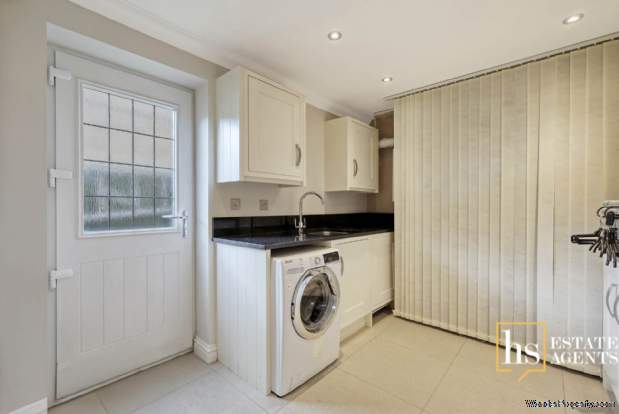 Additional Property Image 6 bedroom Detached for sale in Brentwood 17