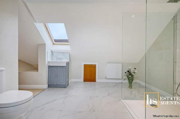 Additional Property Image 6 bedroom Detached for sale in Brentwood 11