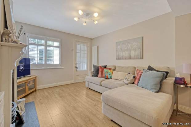 Additional Property Image 2 bedroom Terraced for sale in Brentwood 3