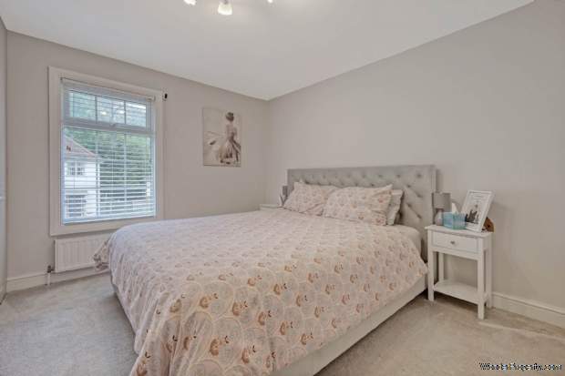 Additional Property Image 2 bedroom Terraced for sale in Brentwood 9