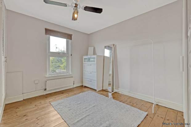 Additional Property Image 2 bedroom Terraced for sale in Brentwood 10