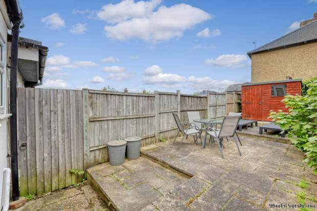 Additional Property Image 2 bedroom Terraced for sale in Brentwood 11