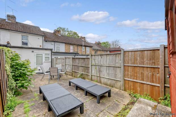 Additional Property Image 2 bedroom Terraced for sale in Brentwood 13