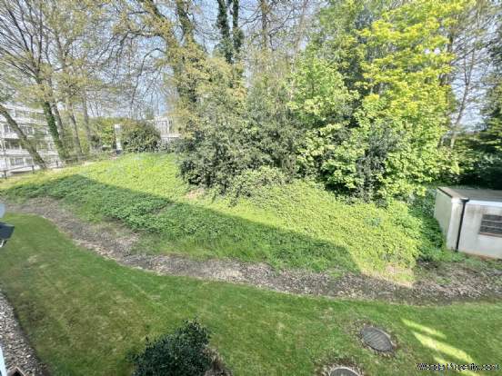 Additional Property Image 2 bedroom Flat for sale in Brentwood 3