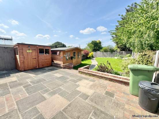 Additional Property Image 2 bedroom Semi Detached Bungalow for sale in Romford 7