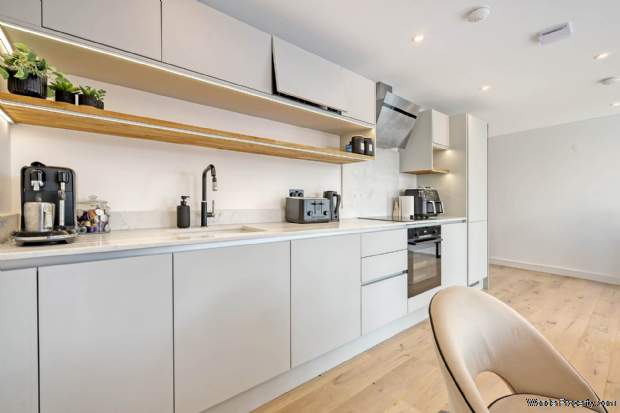 Additional Property Image 2 bedroom Apartment for sale in Brentwood 2