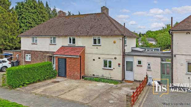 Additional Property Image 3 bedroom Semi Detached for sale in Brentwood 11