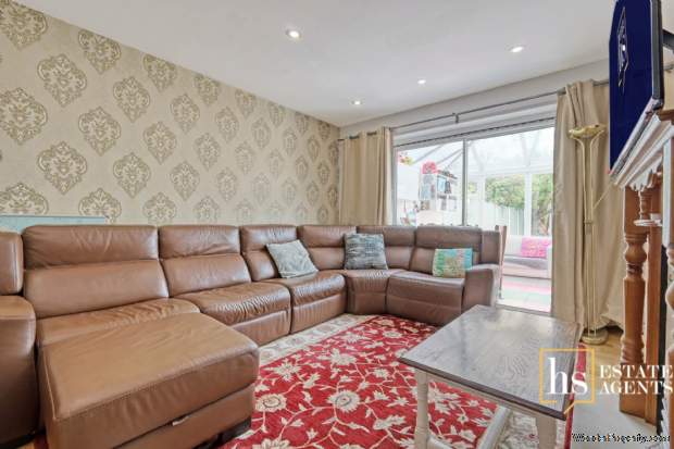 Additional Property Image 3 bedroom Semi Detached for sale in Brentwood 13