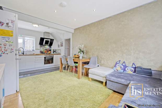 Additional Property Image 3 bedroom Semi Detached for sale in Brentwood 6