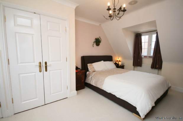 Additional Property Image 4 bedroom End of Terrace for sale in Brentwood 6