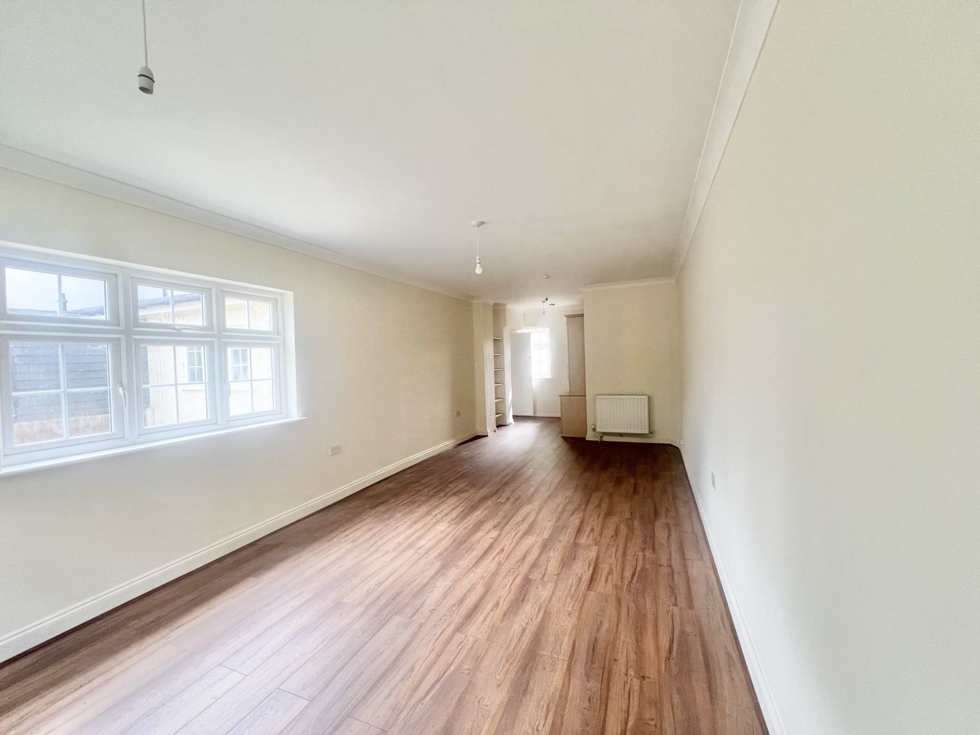 Additional Property Image 5 bedroom Semi Detached to rent in Romford 6