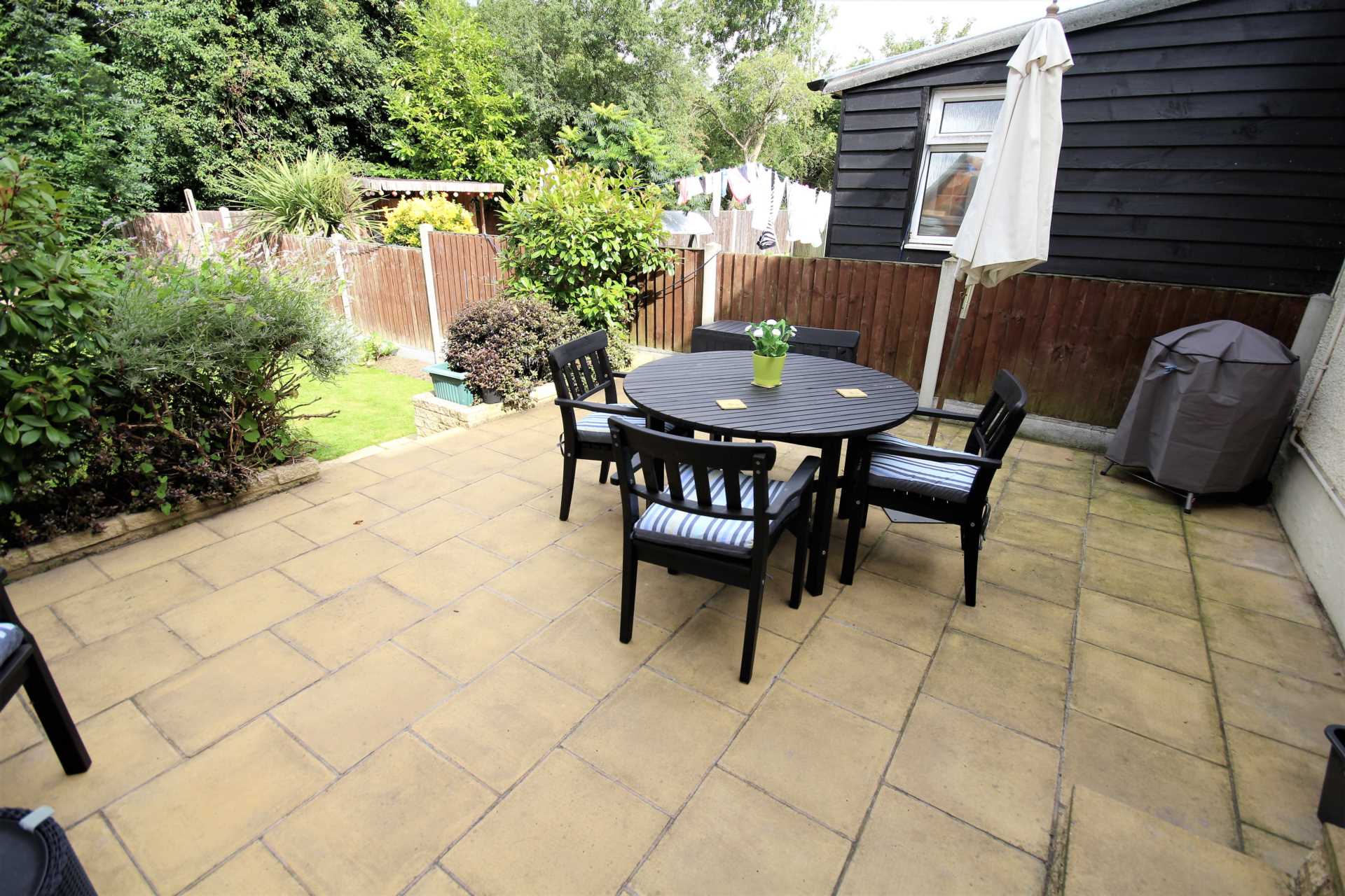 Additional Property Image 5 bedroom Semi Detached to rent in Romford 19