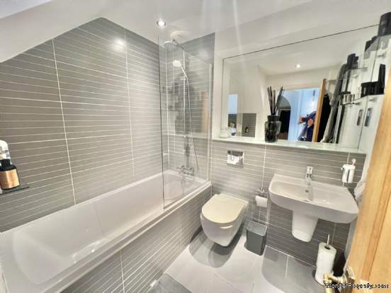 Additional Property Image 1 bedroom Flat for sale in Brentwood 5
