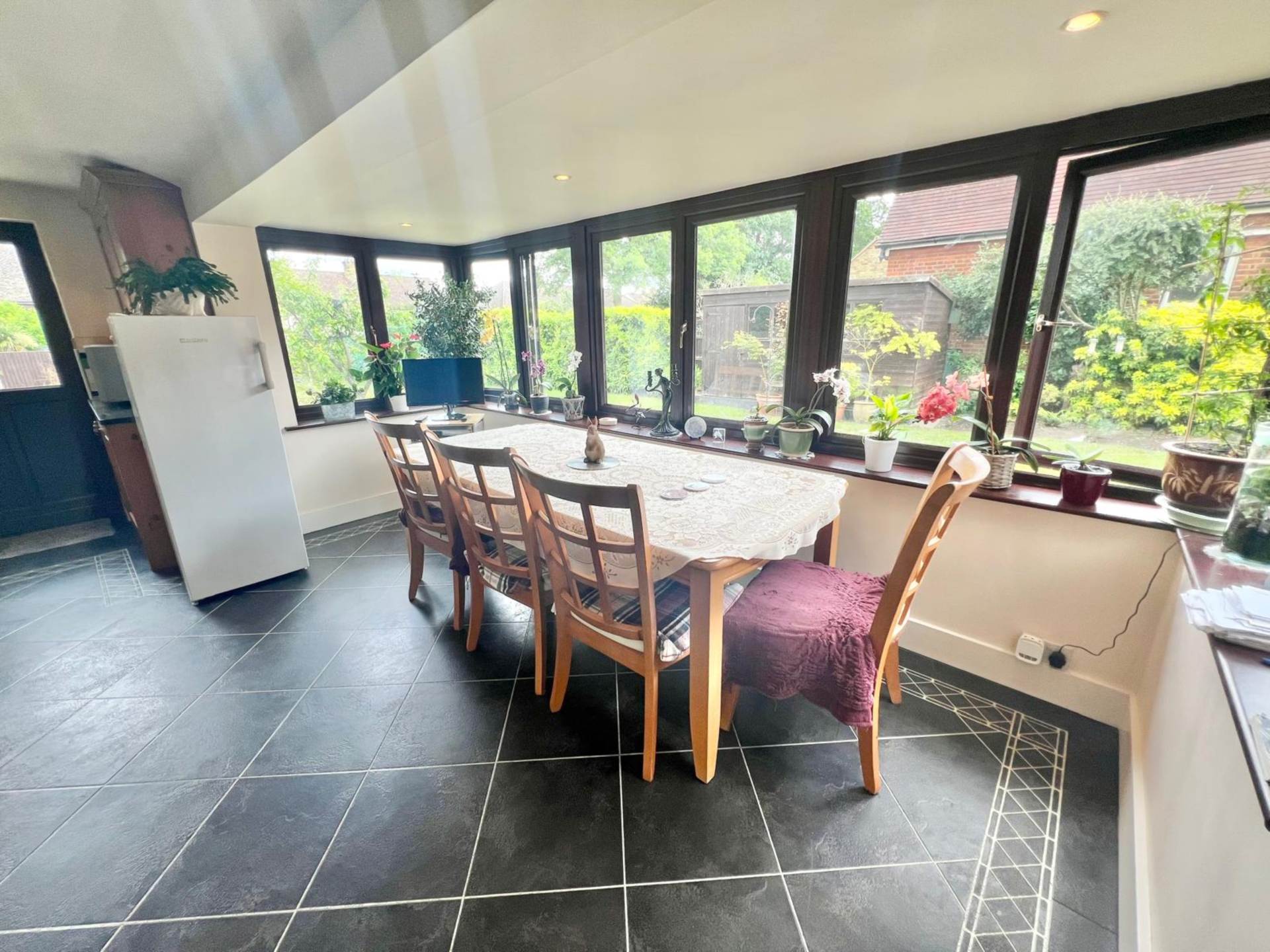 Additional Property Image 3 bedroom Detached Bungalow for sale in Brentwood 3
