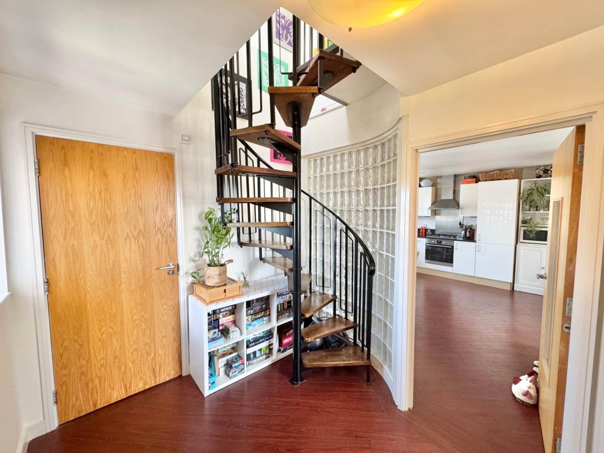Additional Property Image 3 bedroom Apartment for sale in Brentwood 2